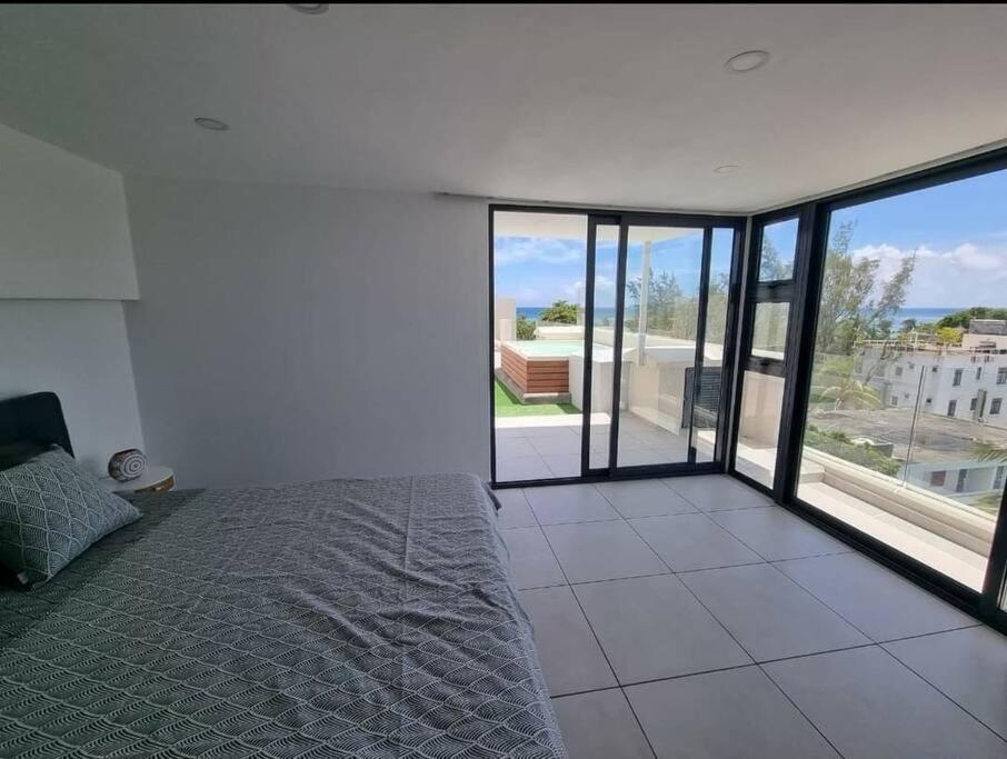 Penthouse Vue Sur Mer 200M2 Pereybere Beach Eksteriør billede